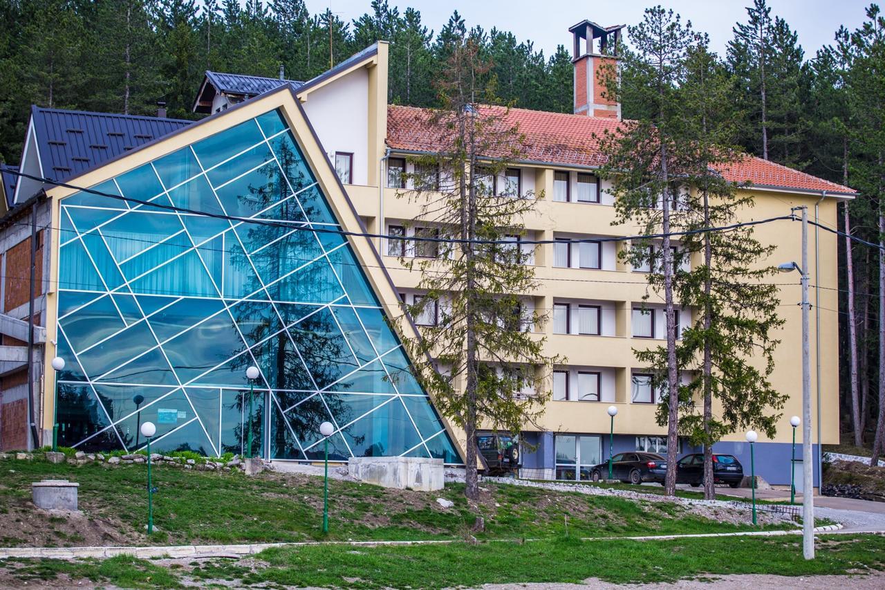 Hotel Borici Sjenica Ngoại thất bức ảnh