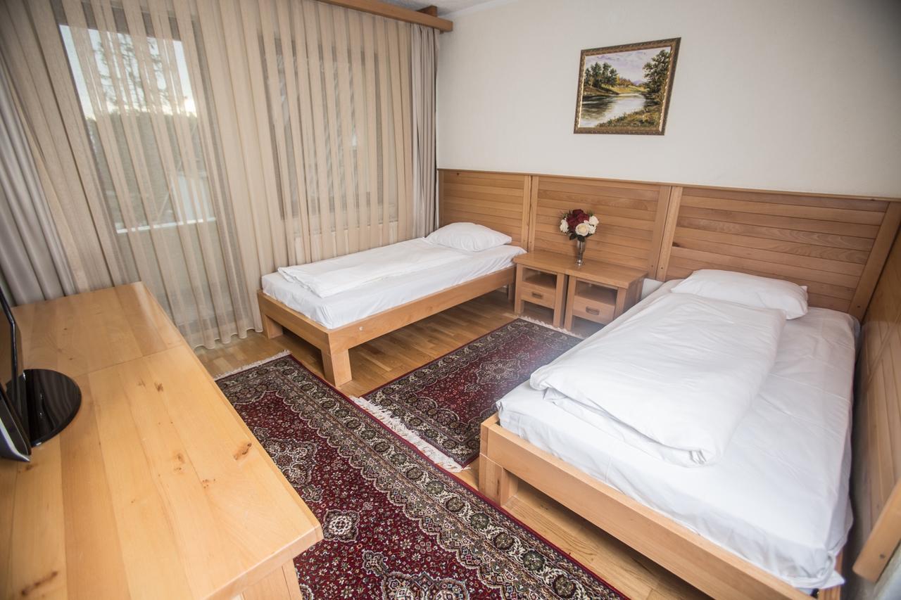 Hotel Borici Sjenica Ngoại thất bức ảnh